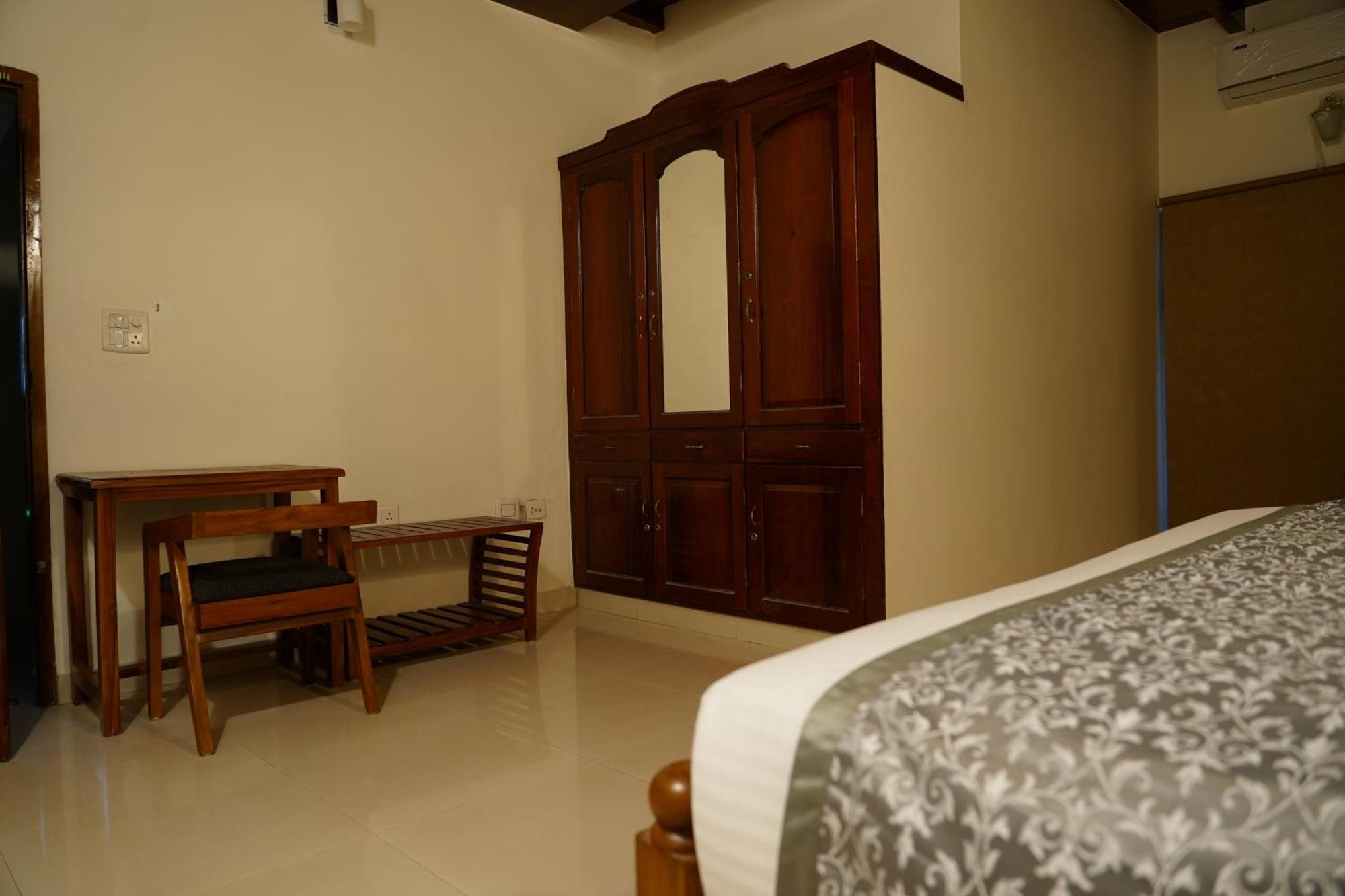 Alfred Place Kochi Exterior photo